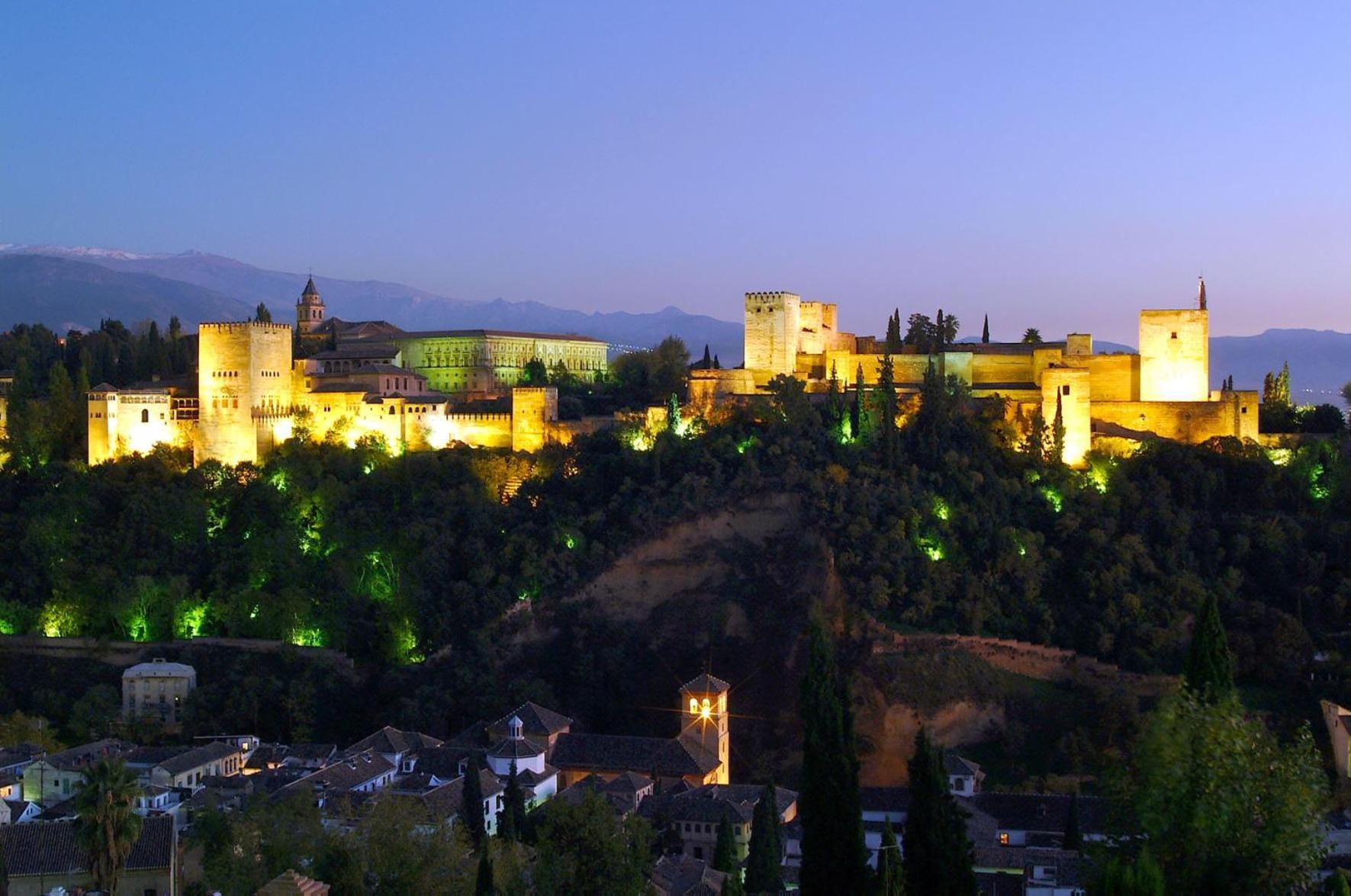 Hotel Meliá Granada Esterno foto