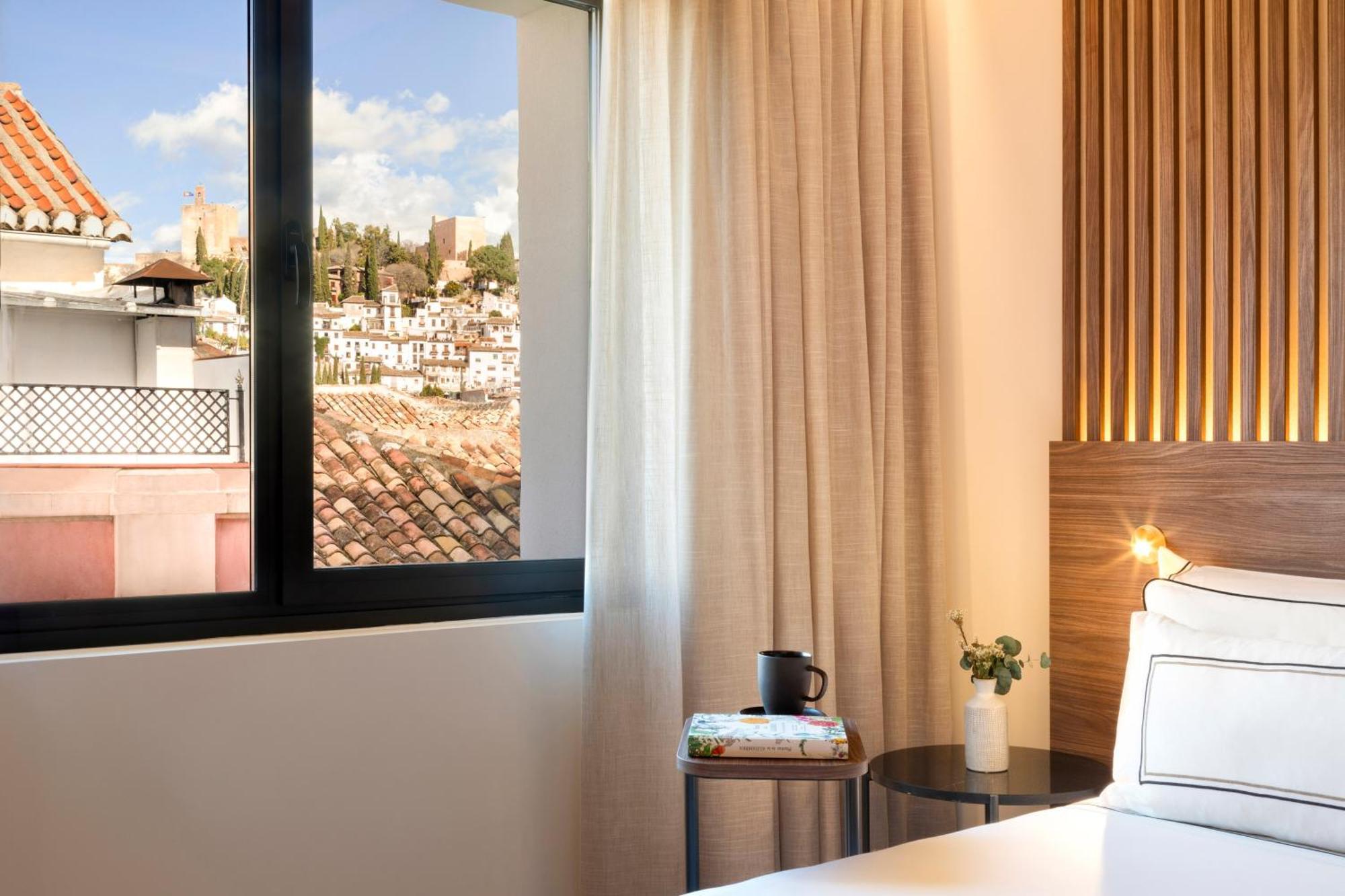 Hotel Meliá Granada Esterno foto