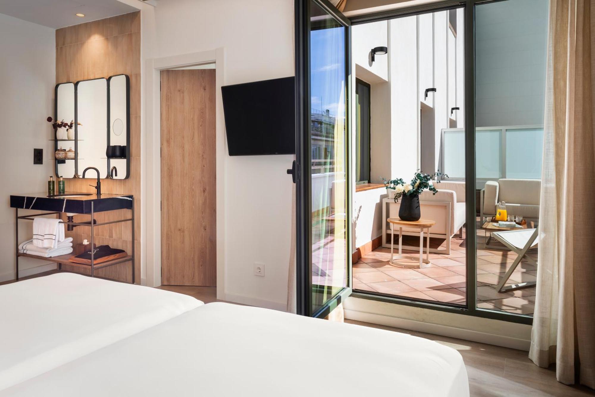 Hotel Meliá Granada Esterno foto